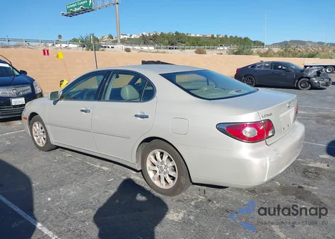 2003 Lexus Es 300 from USA, damaged, VIN JTHBF30G930140038